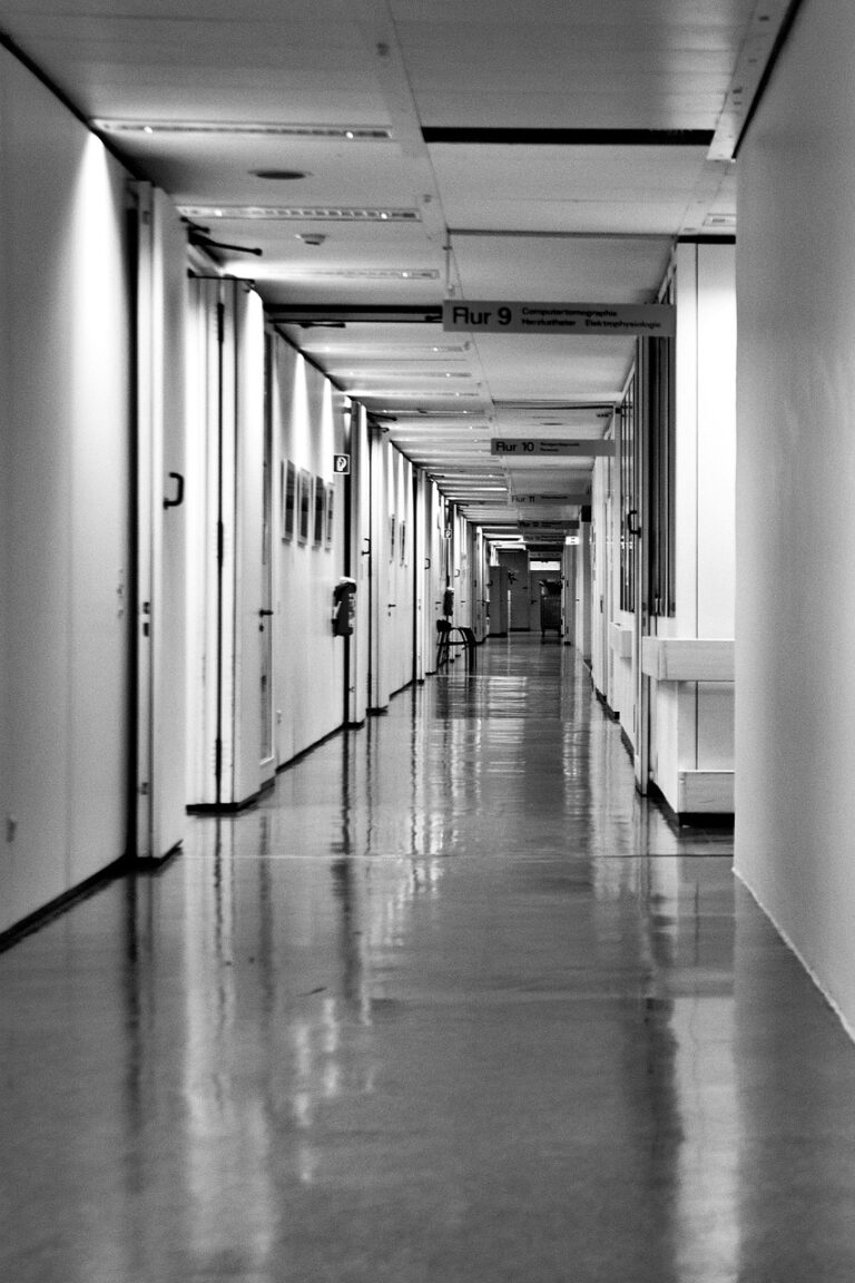 Portsmouth Private Cancer Care Pathways - Insurance, Hospitals, and Fast-Track Tips